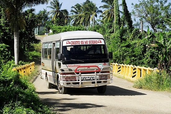Автобус на Доминикане